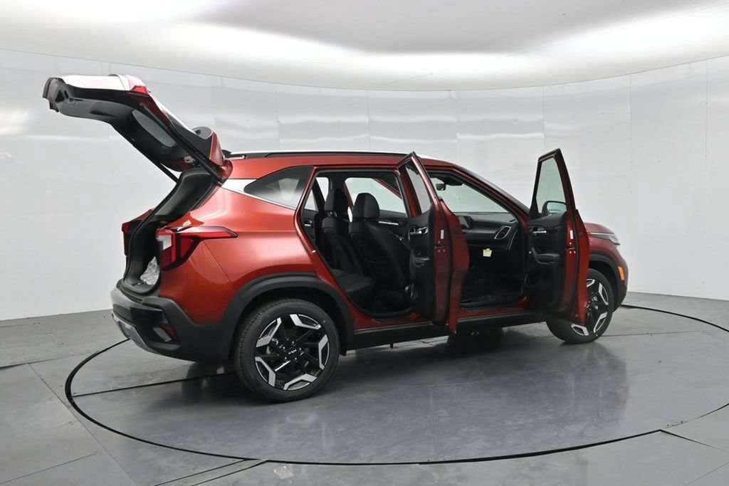 New 2026 Kia Seltos SX w/ SX Sunroof Package AWD/4WD image 4