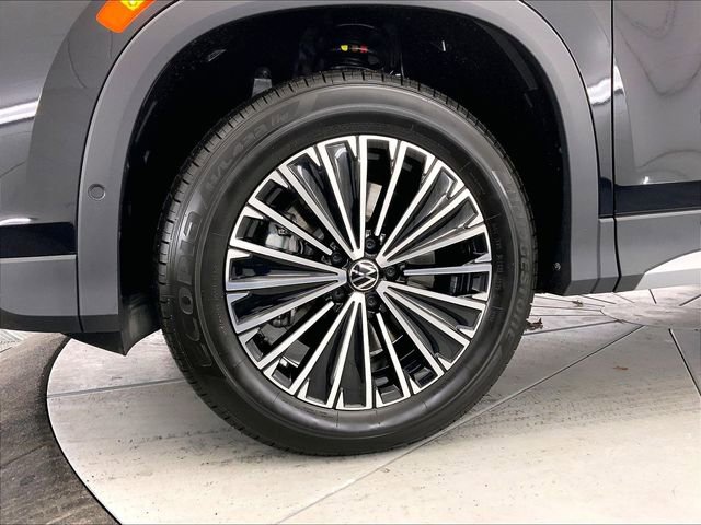 New 2026 Volkswagen Tiguan S AWD/4WD image 12