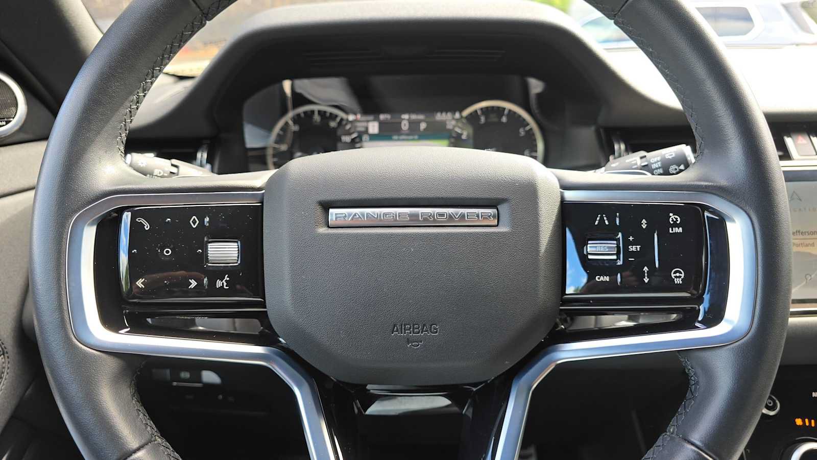 Used 2023 Land Rover Range Rover Evoque R-Dynamic SE AWD/4WD image 27