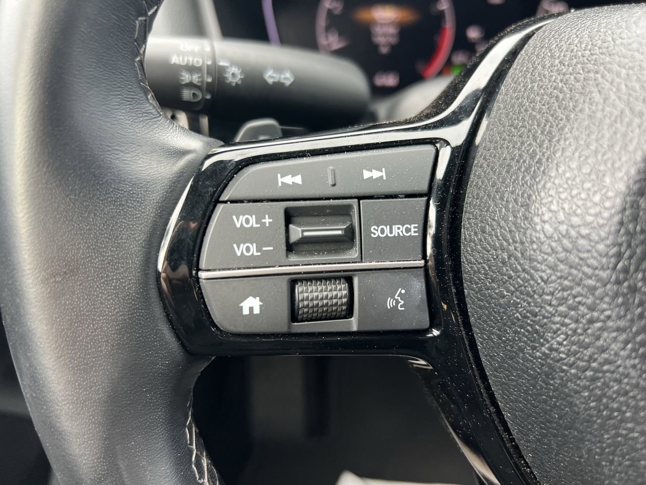 Used 2025 Honda Civic Sport image 19
