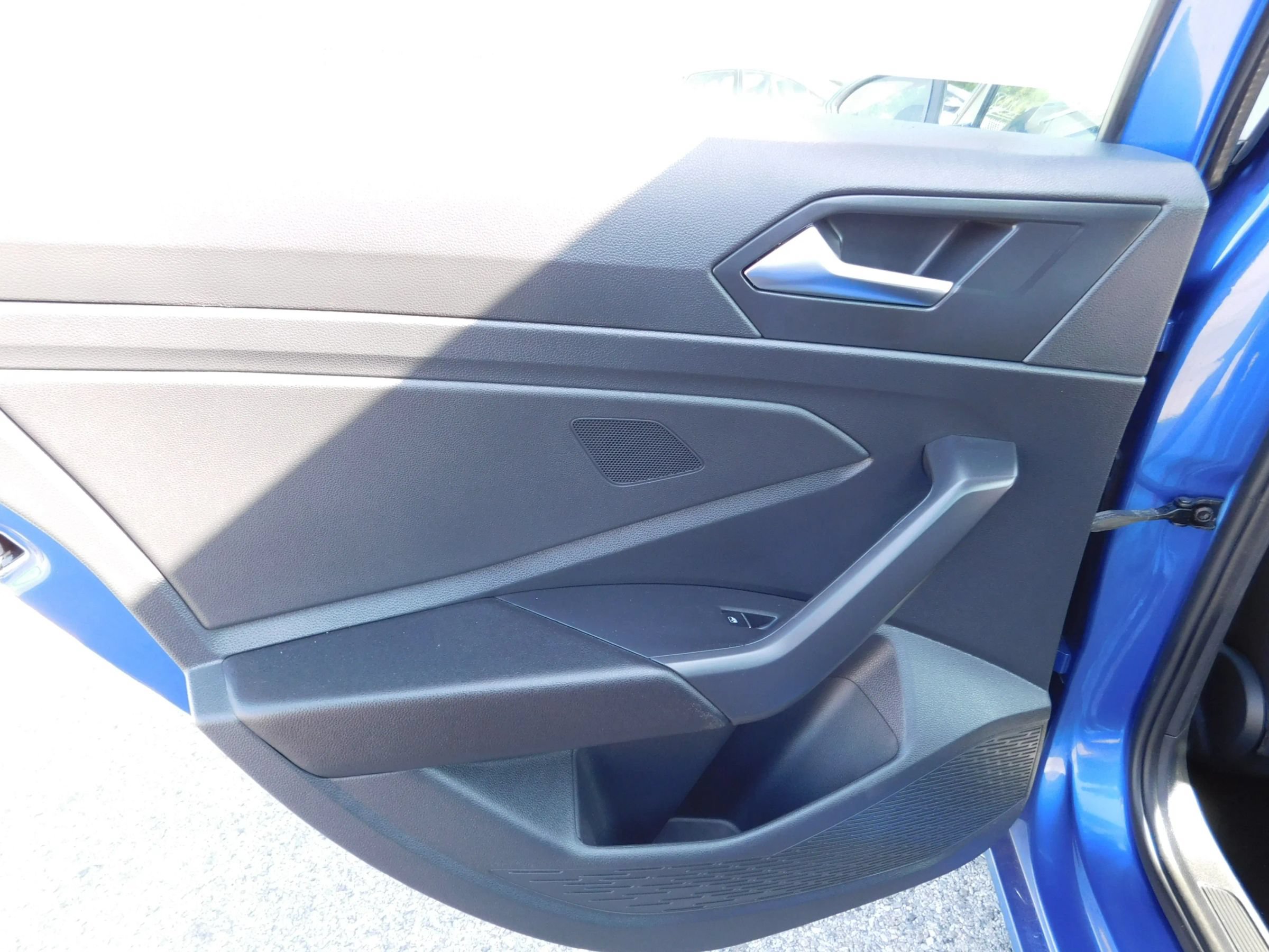 Used 2024 Volkswagen Jetta SE FWD image 11