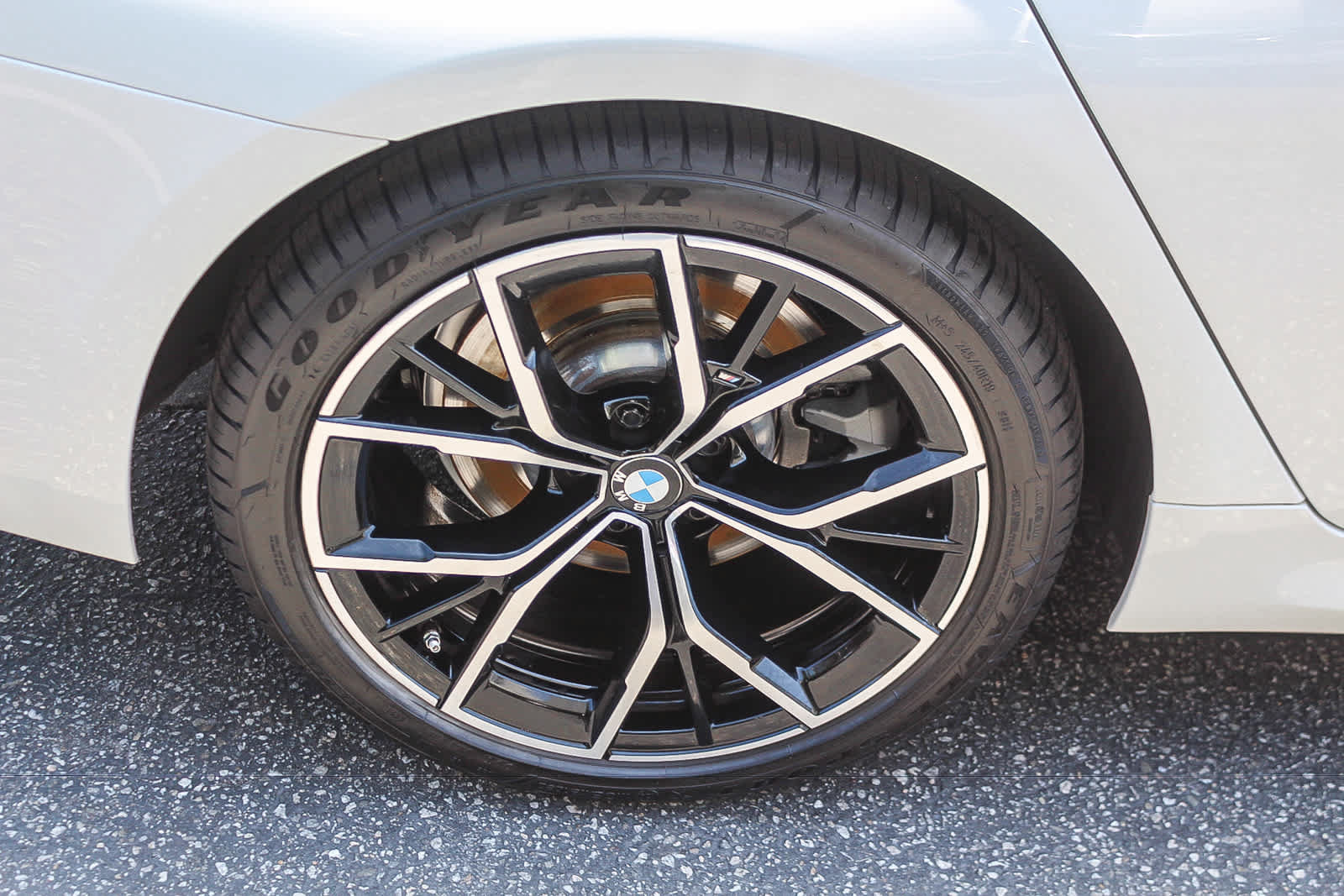Certified 2023 BMW 530i w/ M Sport Package RWD image 8