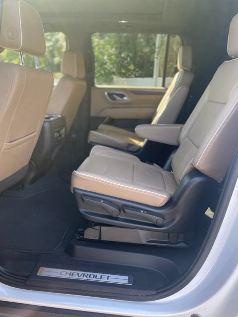 Used 2021 Chevrolet Suburban Premier w/ Texas Edition RWD image 29