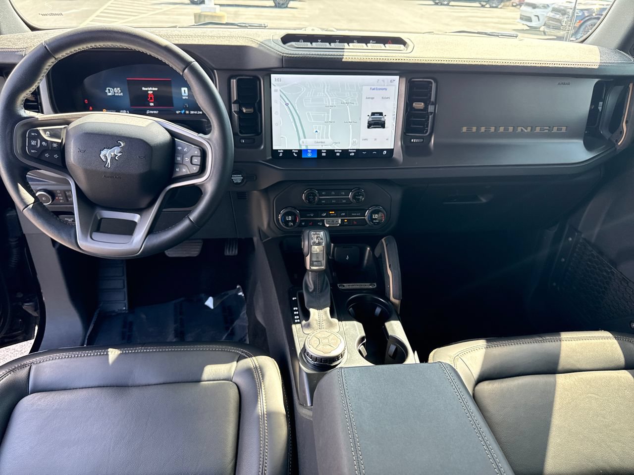 Used 2025 Ford Bronco Badlands AWD/4WD image 14