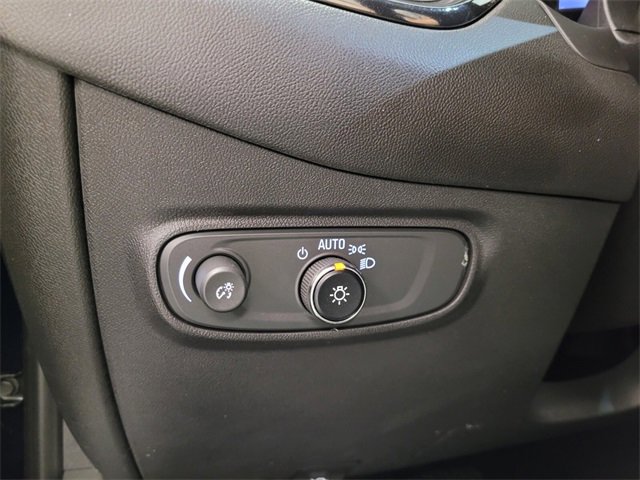 Used 2022 Chevrolet Equinox RS w/ LPO, Floor Liner Package image 25