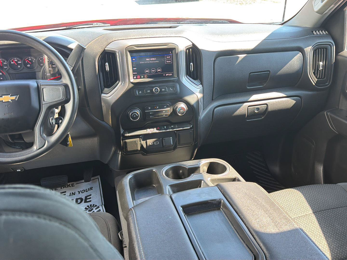 Used 2021 Chevrolet Silverado 1500 Custom RWD image 2