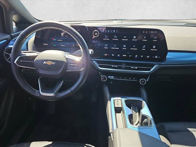 Used 2025 Chevrolet Equinox EV LT w/ Convenience Package FWD image 18