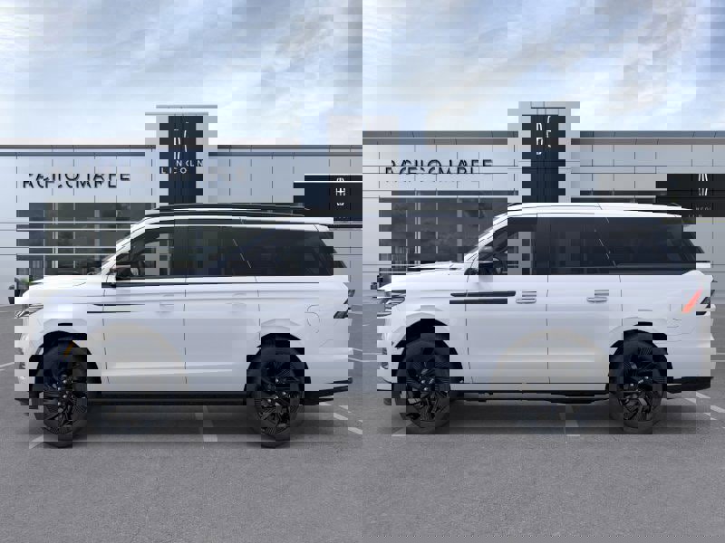 New 2025 Lincoln Navigator L Reserve w/ Jet Appearance Package image 3