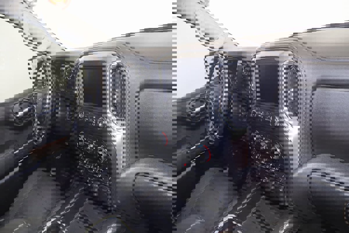 Used 2020 Chevrolet Silverado 1500 LT Trail Boss image 35