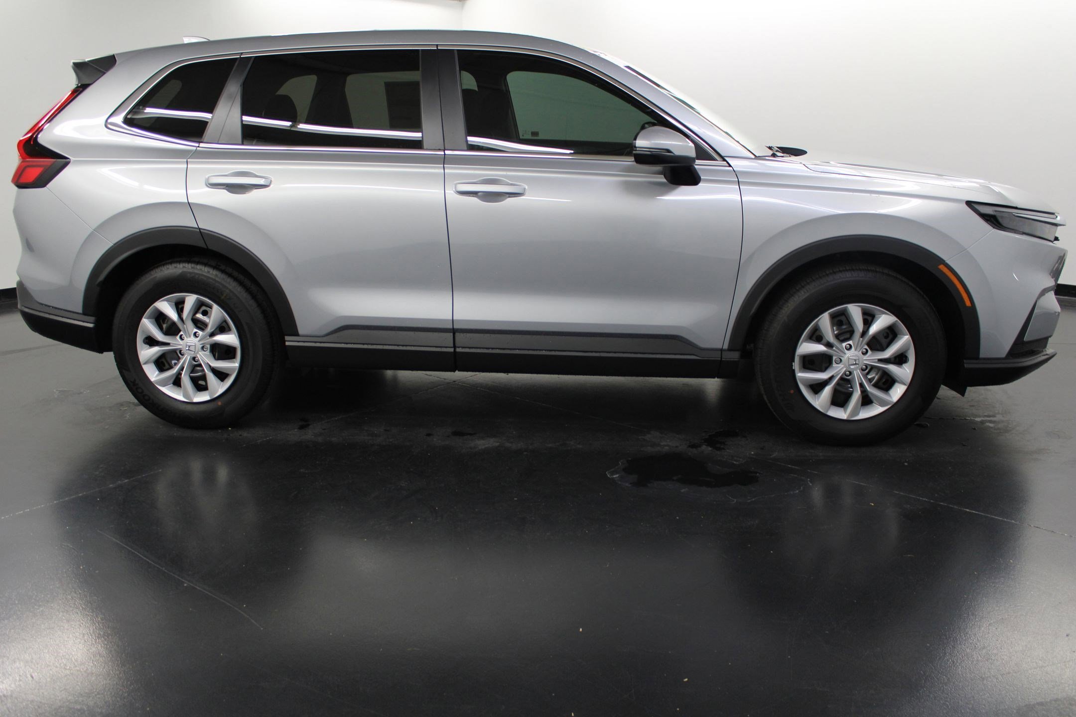 New 2025 Honda CR-V LX image 8