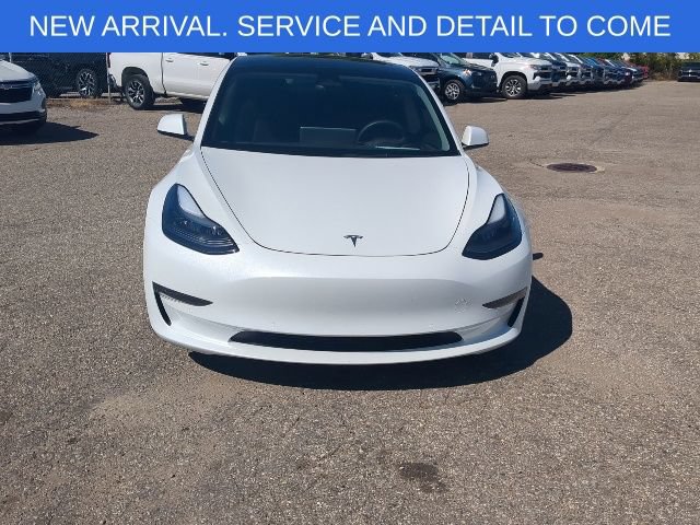 Used 2022 Tesla Model 3 Long Range AWD/4WD image 11