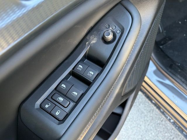 New 2025 Jeep Grand Cherokee Altitude w/ Trailer Tow Package image 13