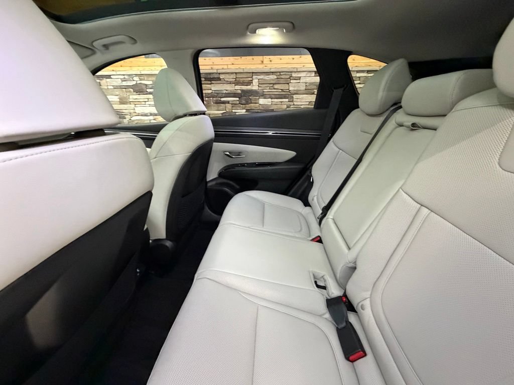 Used 2022 Hyundai Tucson Limited AWD/4WD image 39