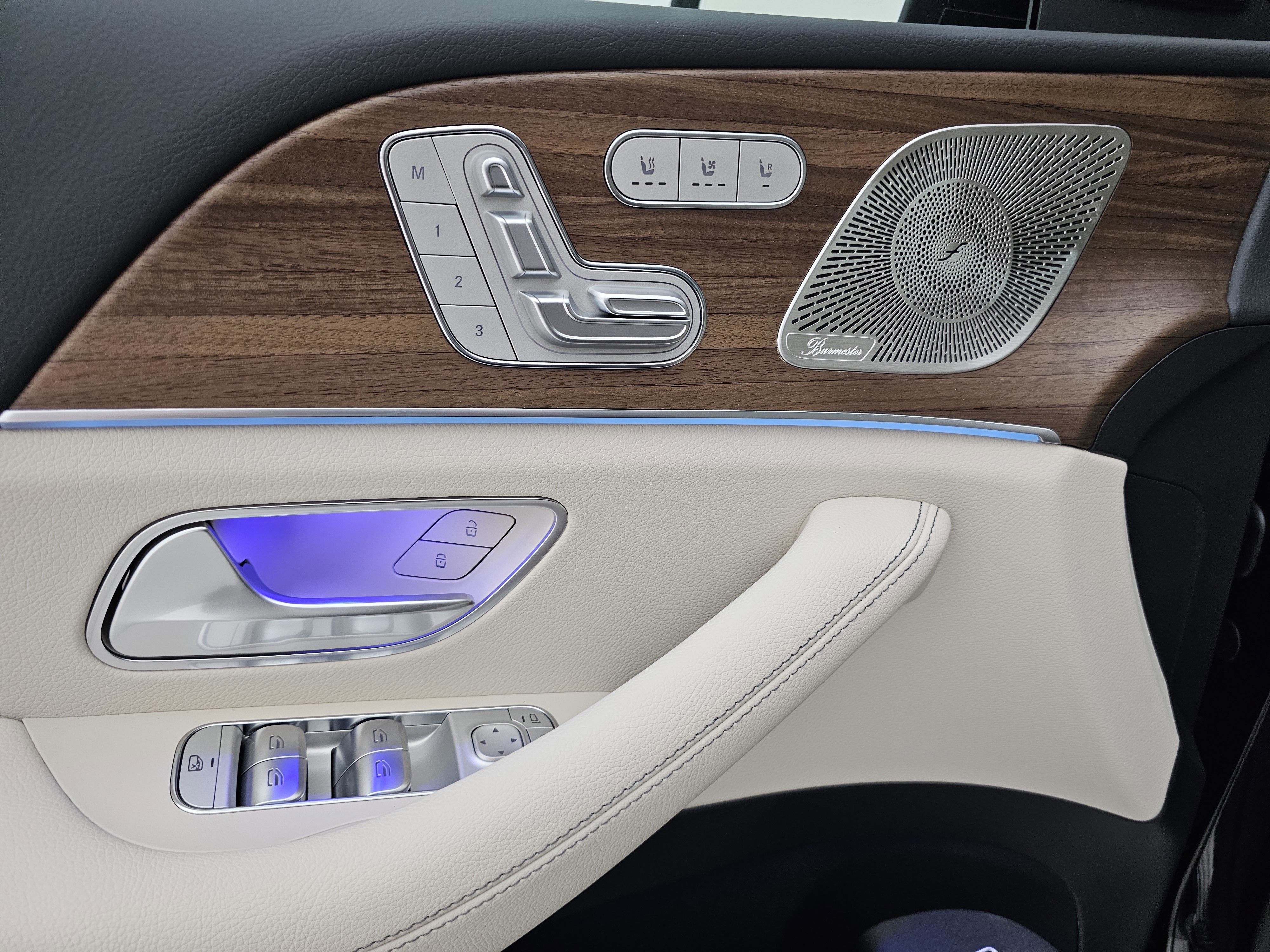 New 2026 Mercedes-Benz GLS 450 4MATIC image 13