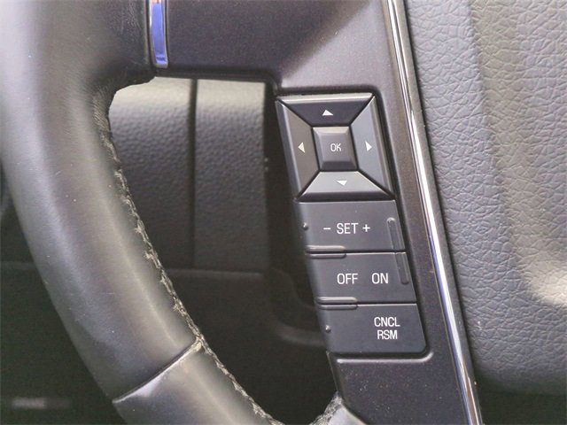 Used 2016 Lincoln Navigator Select image 25