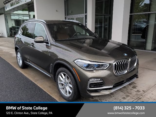 Used 2021 BMW X5 xDrive40i w/ Executive Package 2 AWD/4WD image 1