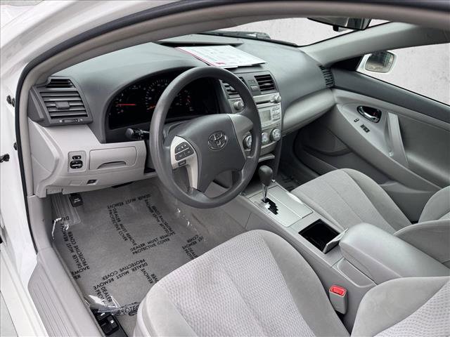 Used 2011 Toyota Camry LE FWD image 11