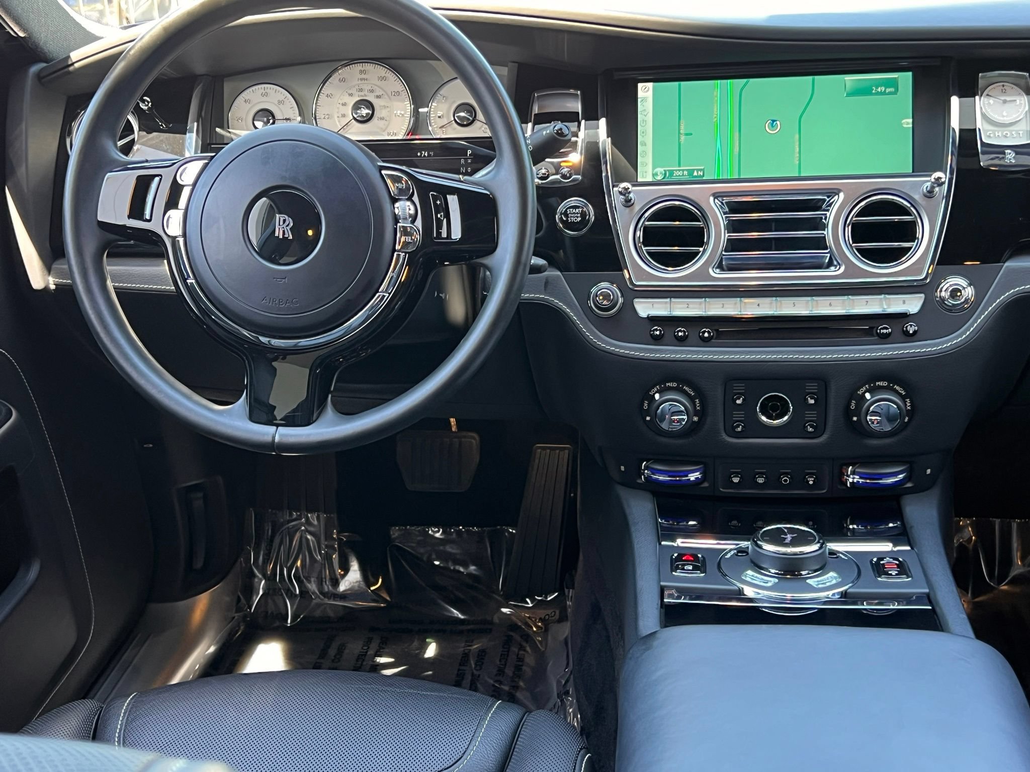 Used 2017 Rolls-Royce Ghost RWD image 15