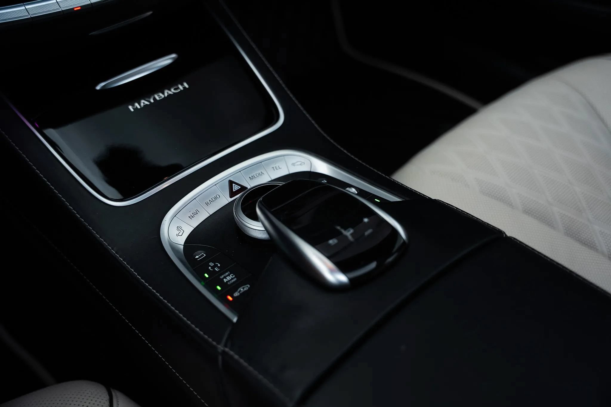 Used 2016 Mercedes-Benz Maybach S 600 image 49