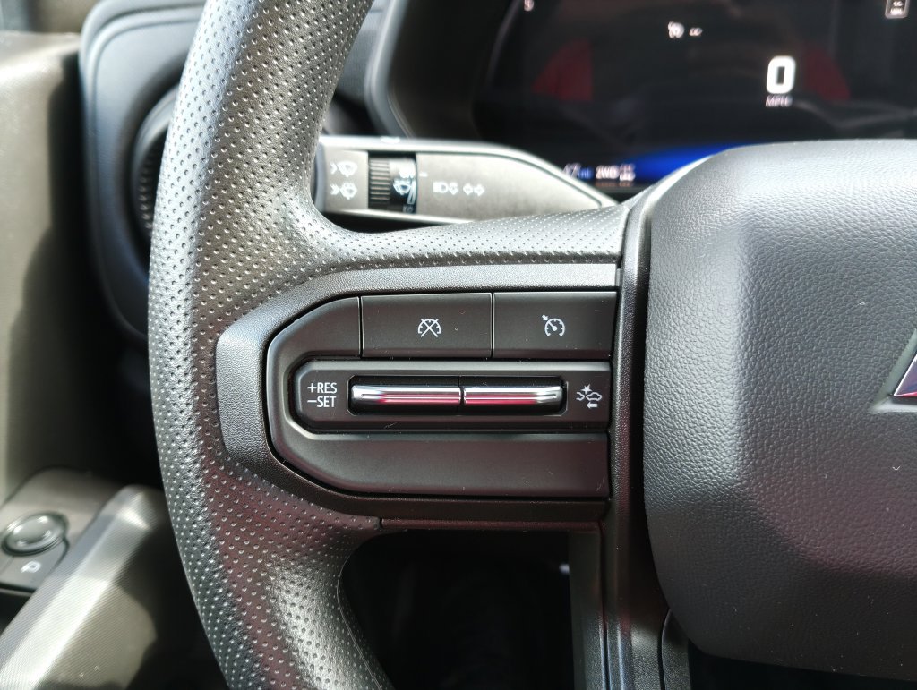 Used 2025 Chevrolet Colorado Trail Boss AWD/4WD image 16