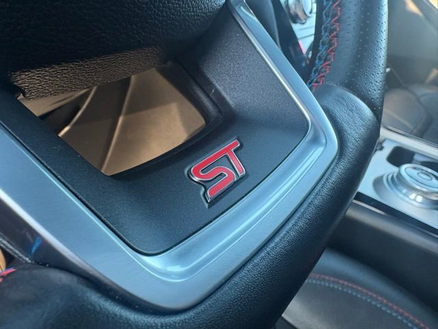 Used 2023 Ford Explorer ST w/ Equipment Group 401A image 26