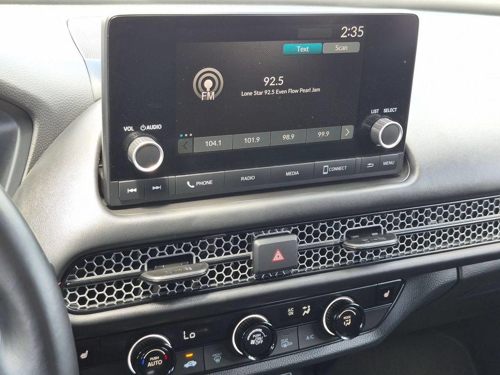 Used 2025 Honda HR-V Sport image 18