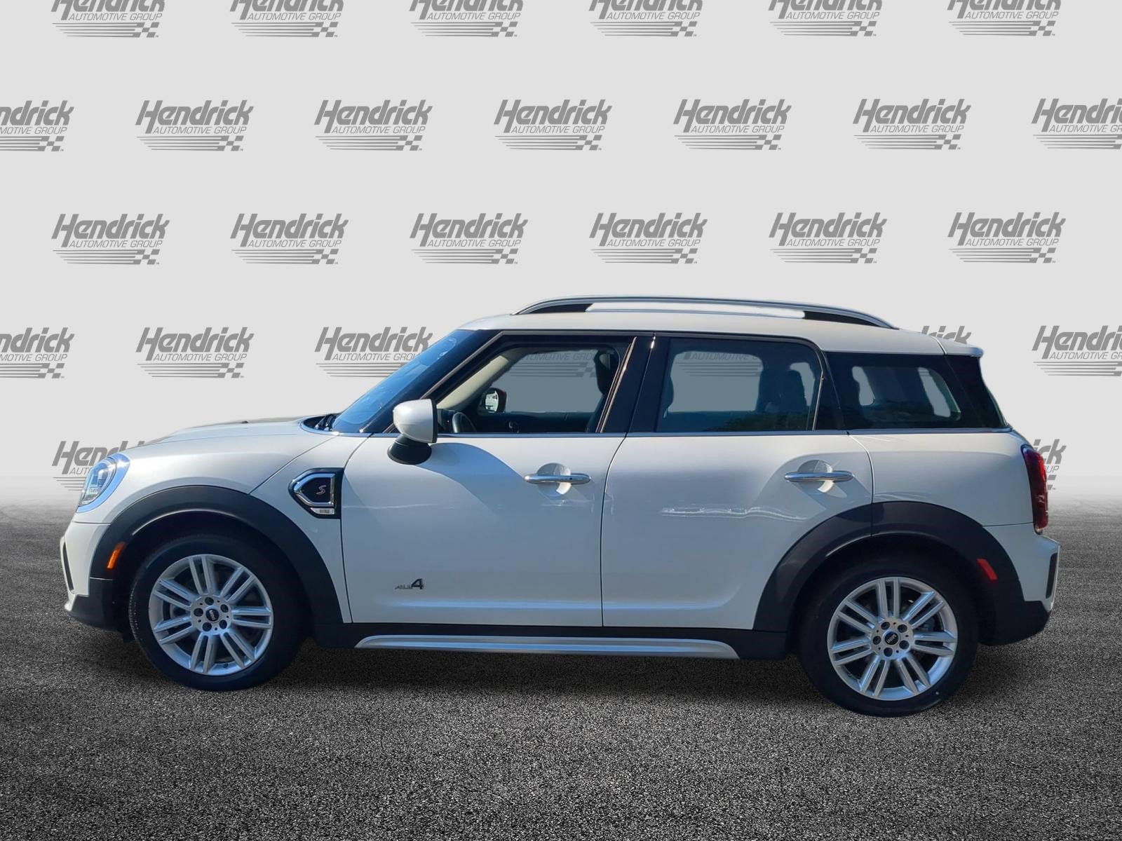 Used 2024 MINI Cooper Countryman S w/ Storage Package AWD/4WD image 7