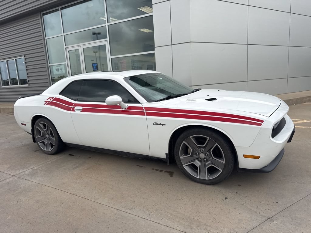 Used 2012 Dodge Challenger R/T RWD image 5