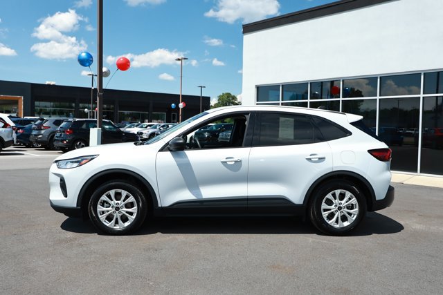 Used 2025 Ford Escape Active FWD image 9