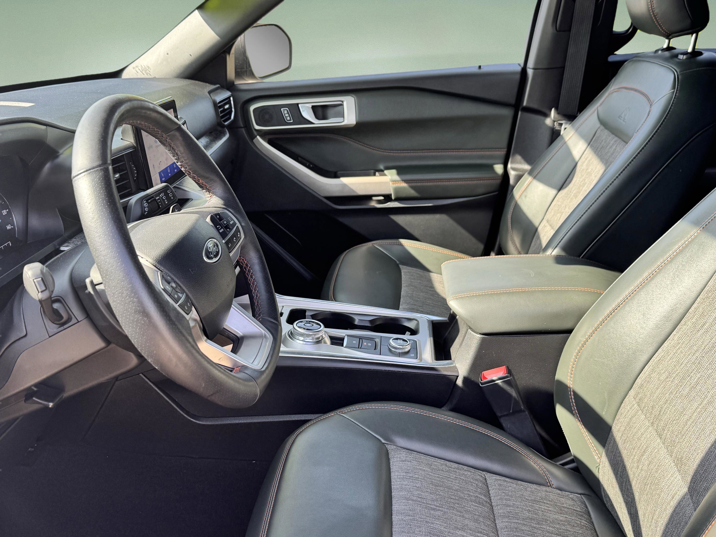 Used 2022 Ford Explorer Timberline AWD/4WD image 9