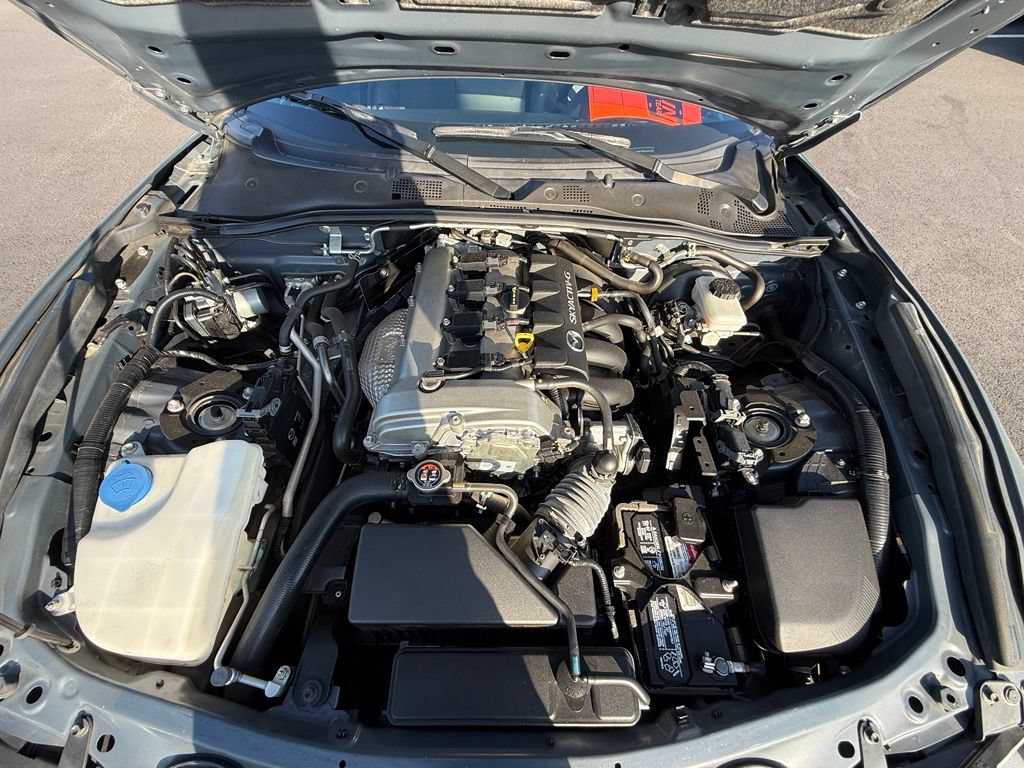 Used 2021 MAZDA MX-5 Miata RF Grand Touring RWD image 30