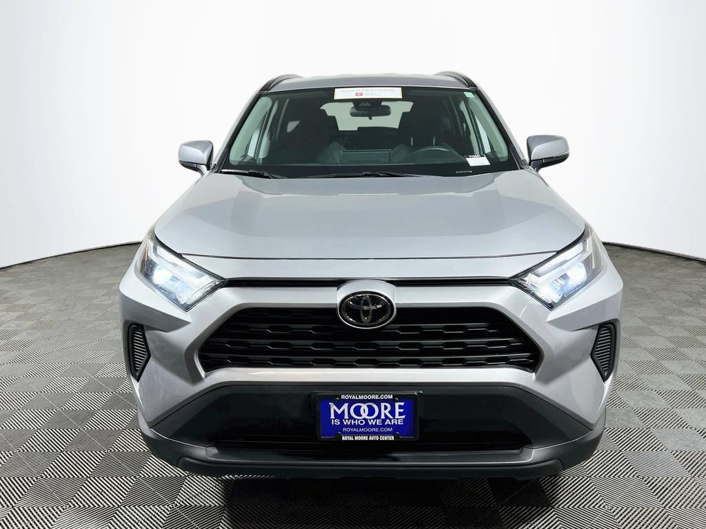 Certified 2025 Toyota RAV4 XLE AWD/4WD image 2