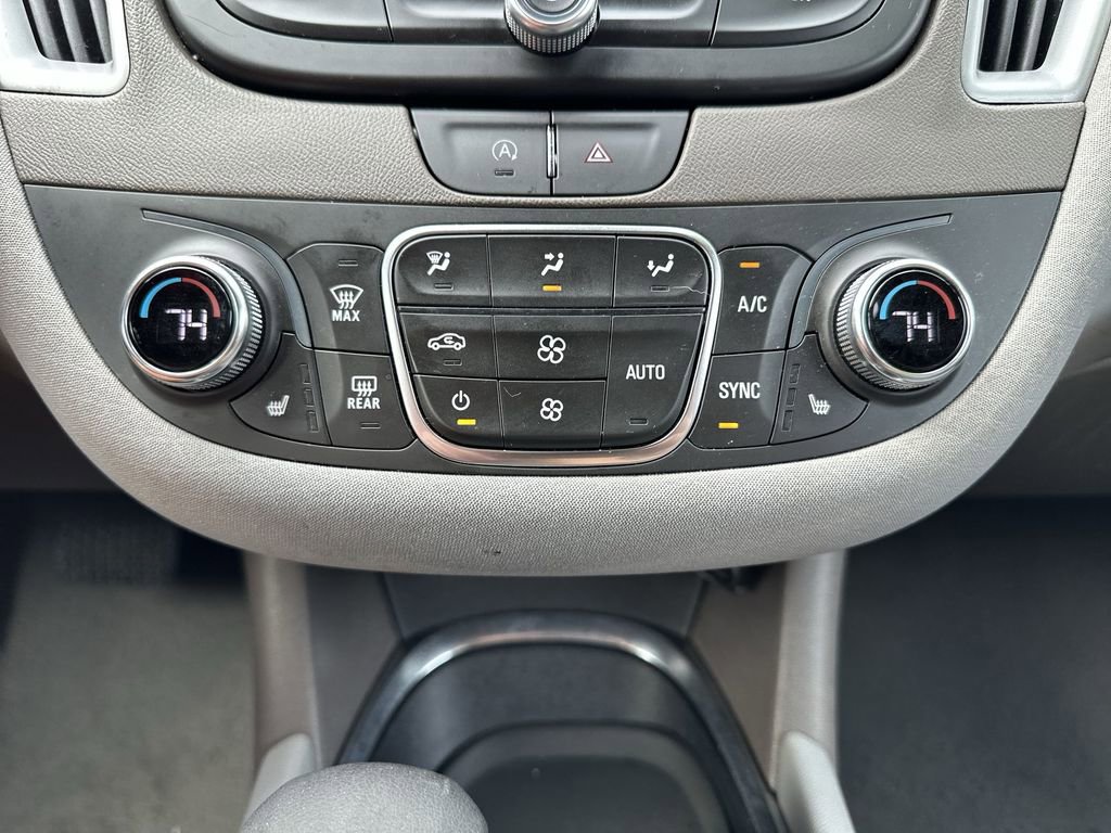 Certified 2024 Chevrolet Malibu LT image 28