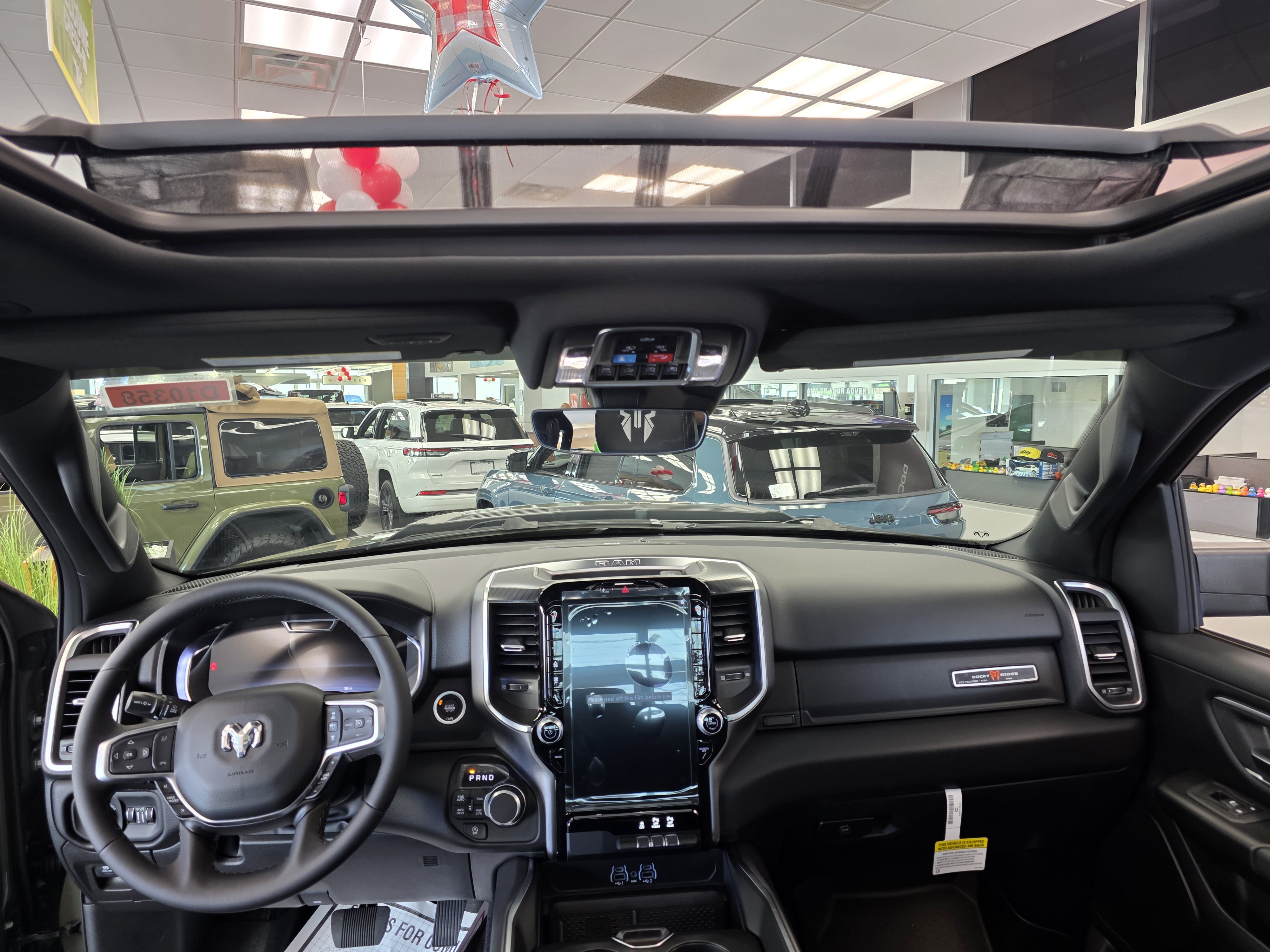 New 2026 RAM 1500 Big Horn AWD/4WD image 9