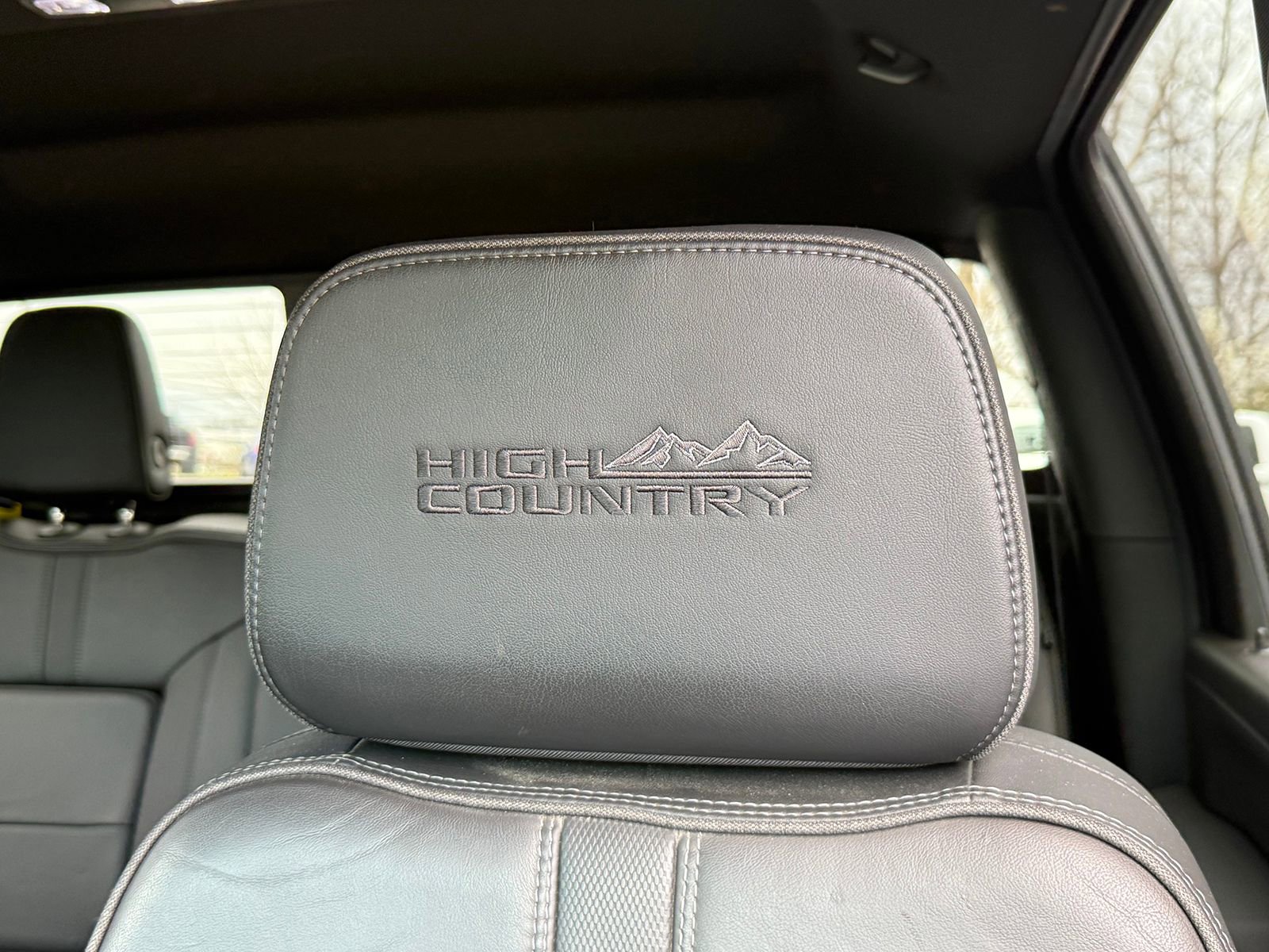 Used 2022 Chevrolet Silverado 2500 High Country w/ LPO, Hitch Package AWD/4WD image 20