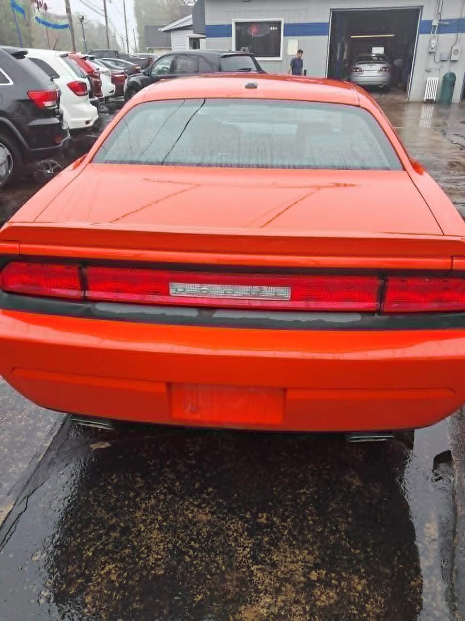 Used 2009 Dodge Challenger R/T RWD image 4