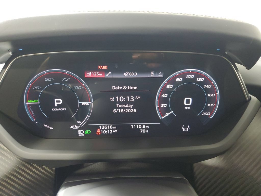 Used 2023 Audi RS e-tron GT w/ Carbon Performance Package AWD/4WD image 24