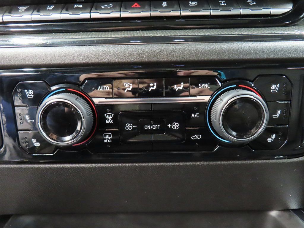 Used 2025 Chevrolet Silverado 2500 ZR2 w/ Technology Package image 52