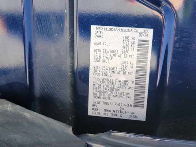 Used 2025 Nissan Rogue SV image 16