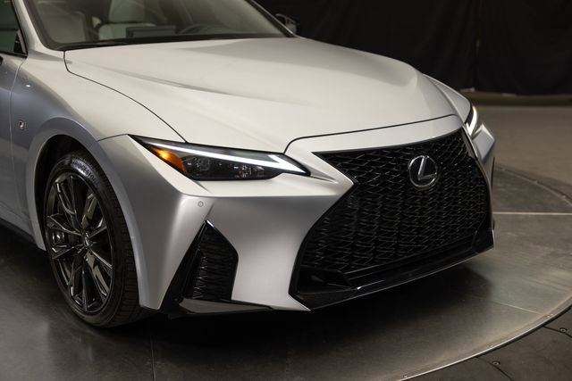 Used 2025 Lexus IS 350 F Sport w/ Navigation Package image 4