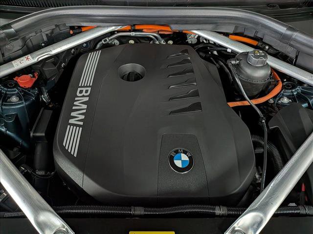 New 2026 BMW X5 xDrive50e image 17