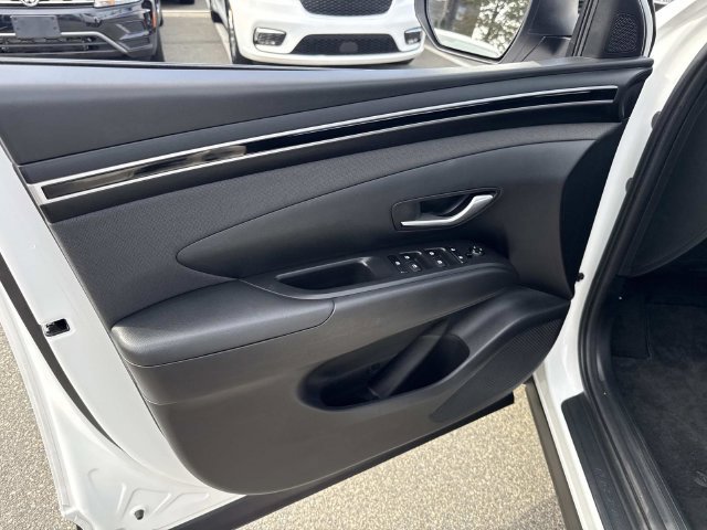Certified 2024 Hyundai Tucson SEL w/ Convenience Package AWD/4WD image 18