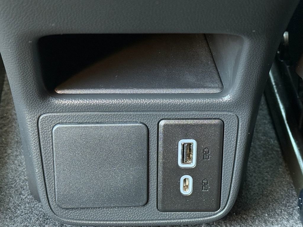 Used 2023 Buick Encore GX Preferred w/ Cold Weather Comfort Package image 26