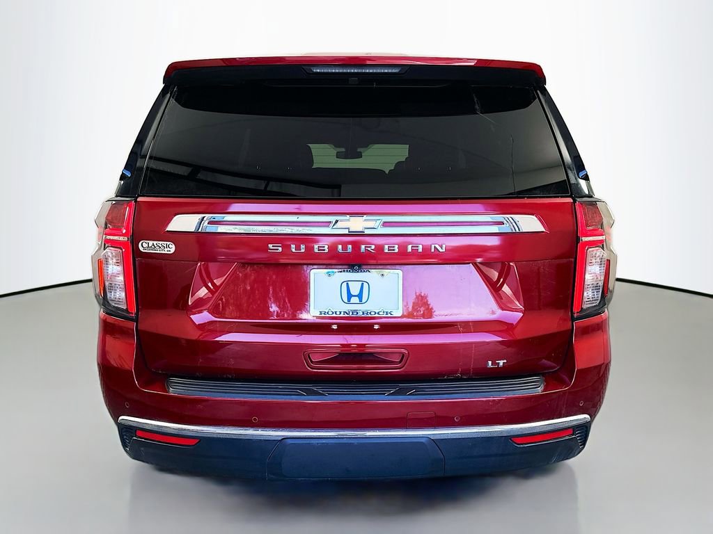 Used 2021 Chevrolet Suburban LT RWD image 6
