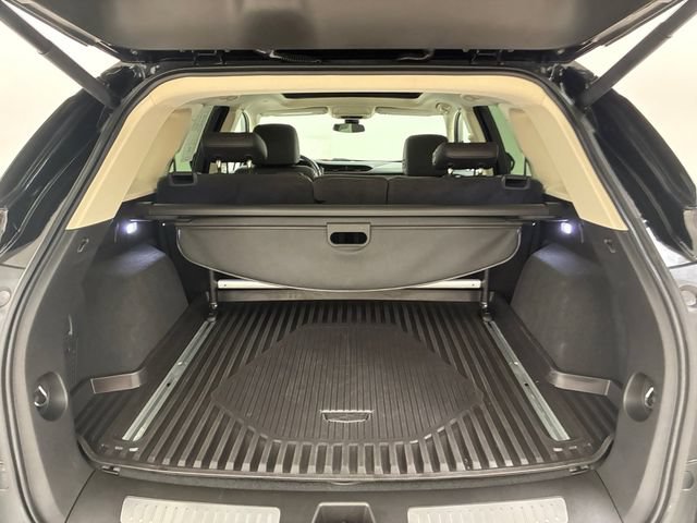 Certified 2019 Cadillac XT5 Luxury AWD/4WD image 17