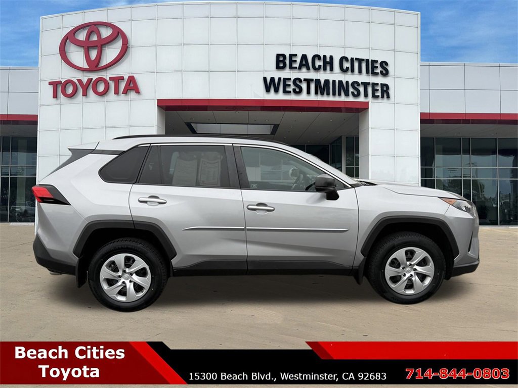 Used 2020 Toyota RAV4 LE w/ Carpet Mat Package image 13