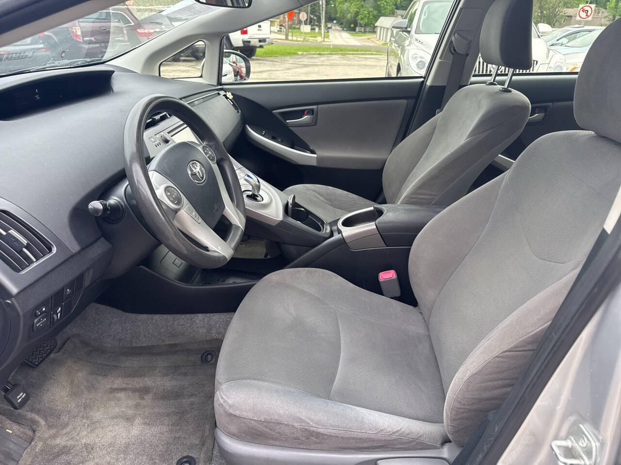 Used 2013 Toyota Prius Three w/ Solar Roof Pkg FWD image 14