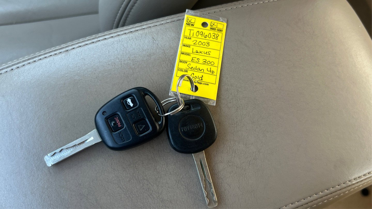Used 2003 Lexus ES 330 image 26