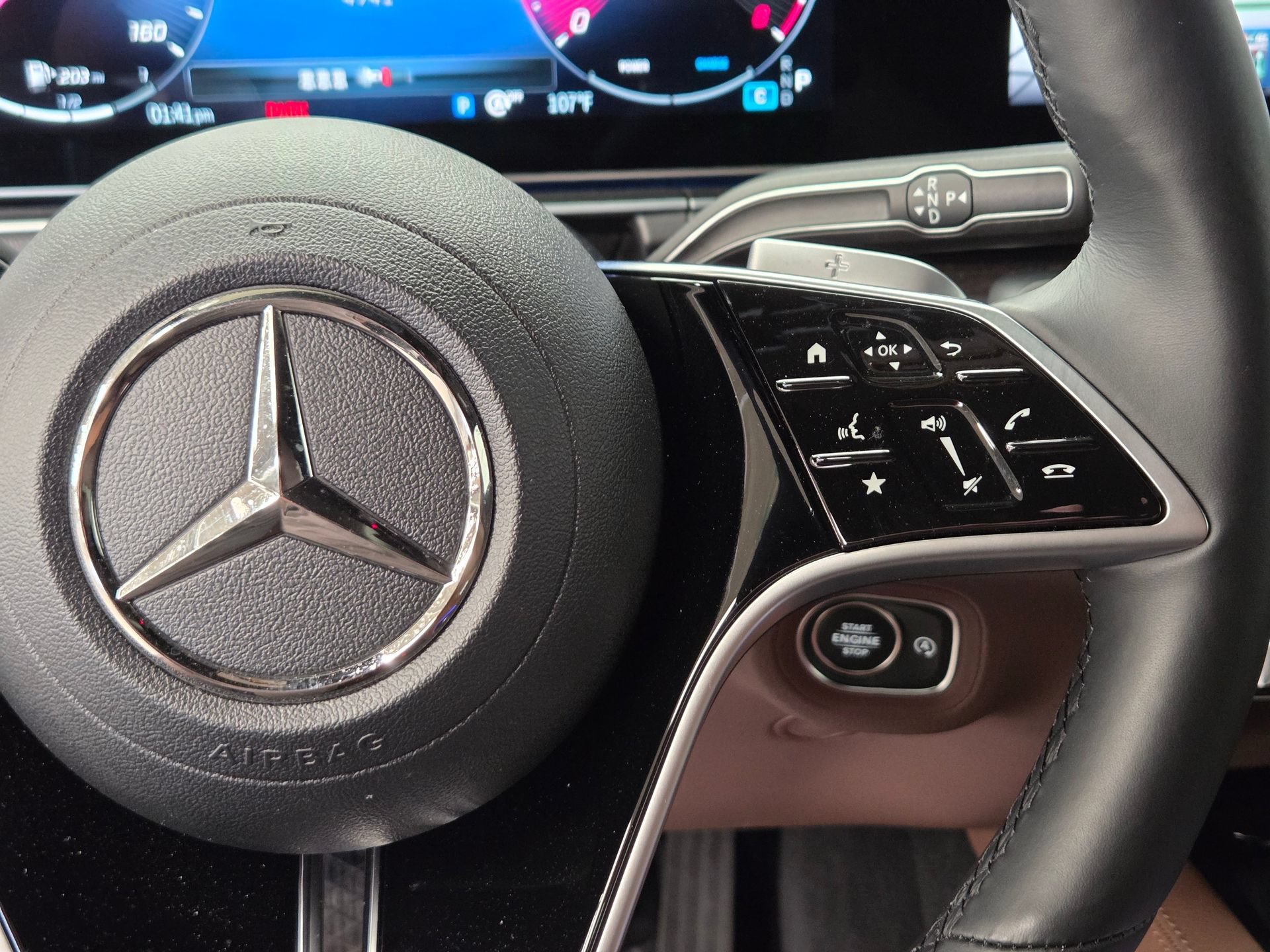 Used 2026 Mercedes-Benz GLE 450 4MATIC w/ Driver Assistance Package image 19