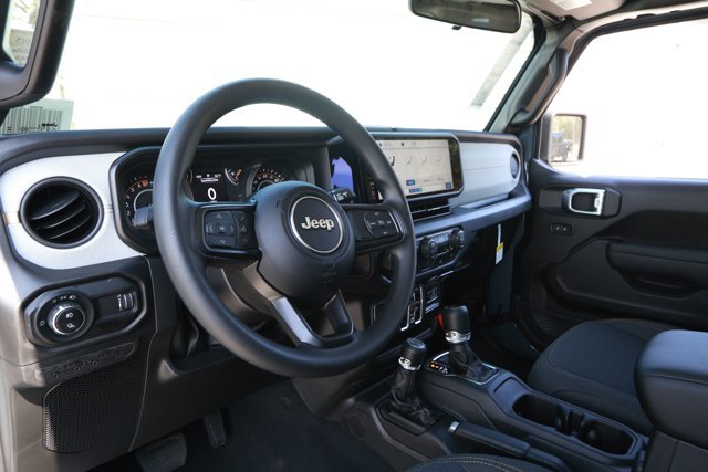 New 2026 Jeep Gladiator Sport image 23